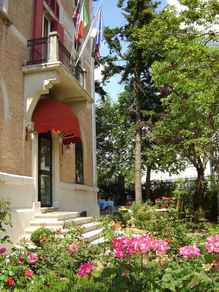 Villa Elda Boutique Hotel Σιένα Εξωτερικό φωτογραφία